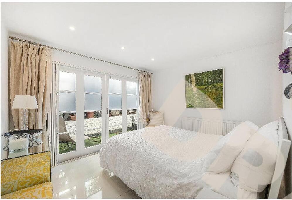 Earls Court Spacious Apartment Londres Exterior foto